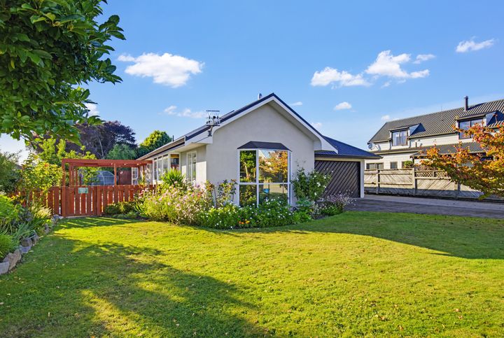 6 Wakatu Place, Motueka property photo
